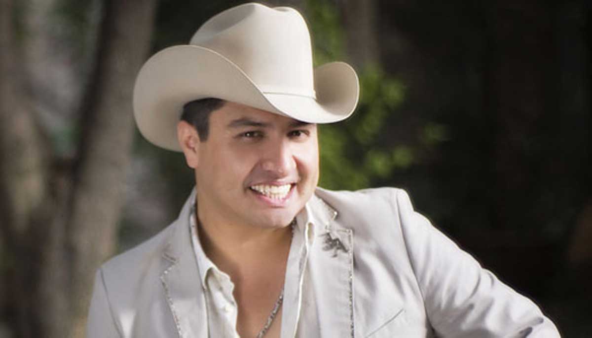 Julión Álvarez investigado