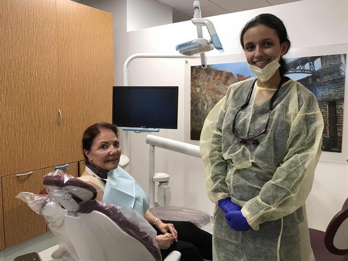 Touro Dental celebró a los veteranos