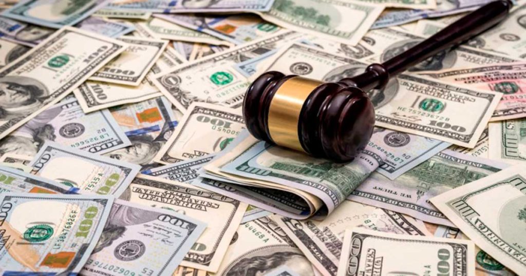 Multas mayores para declaraciones tardías de impuestos