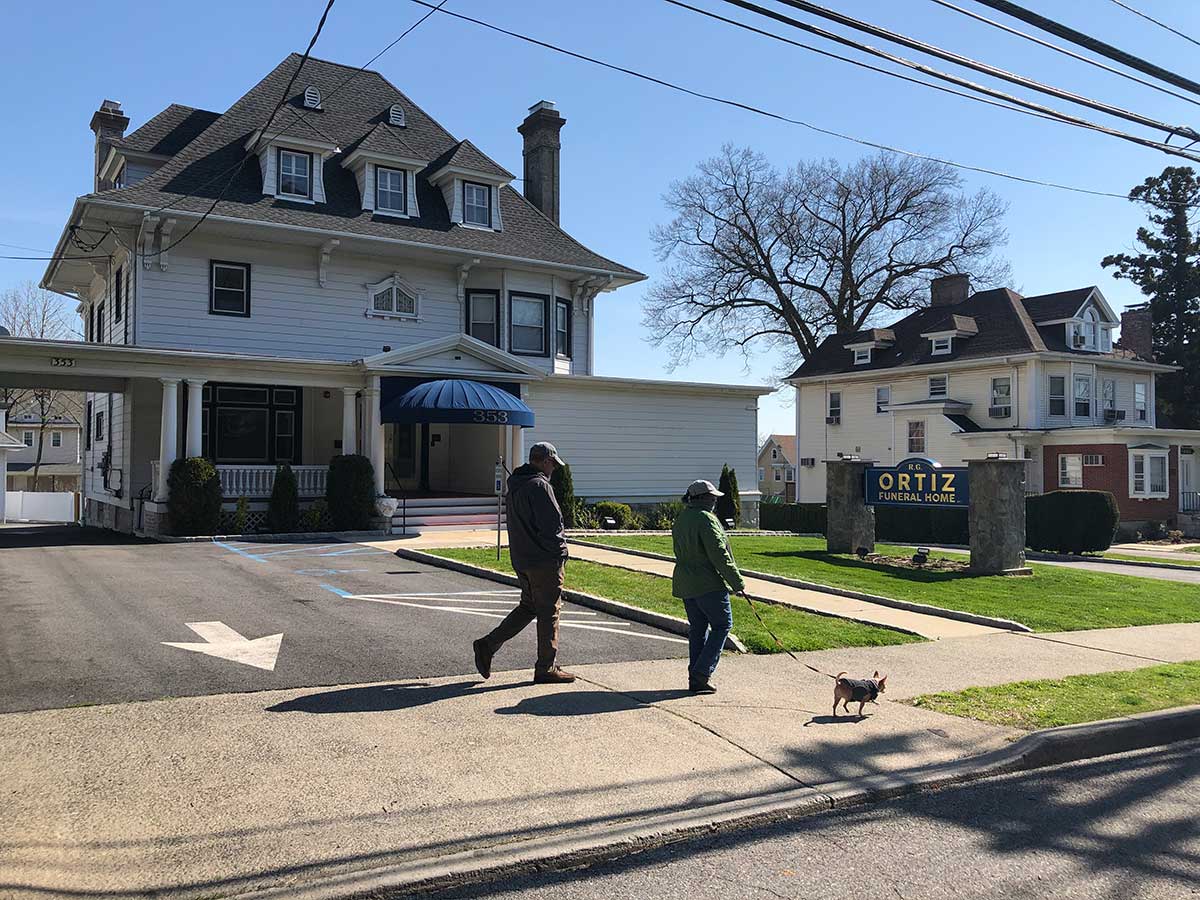 Declaran a Port Chester “zona amarilla Covid-19”