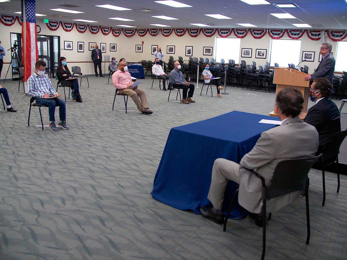 USCIS Suspende Servicios en Persona el 19 y 20 de enero