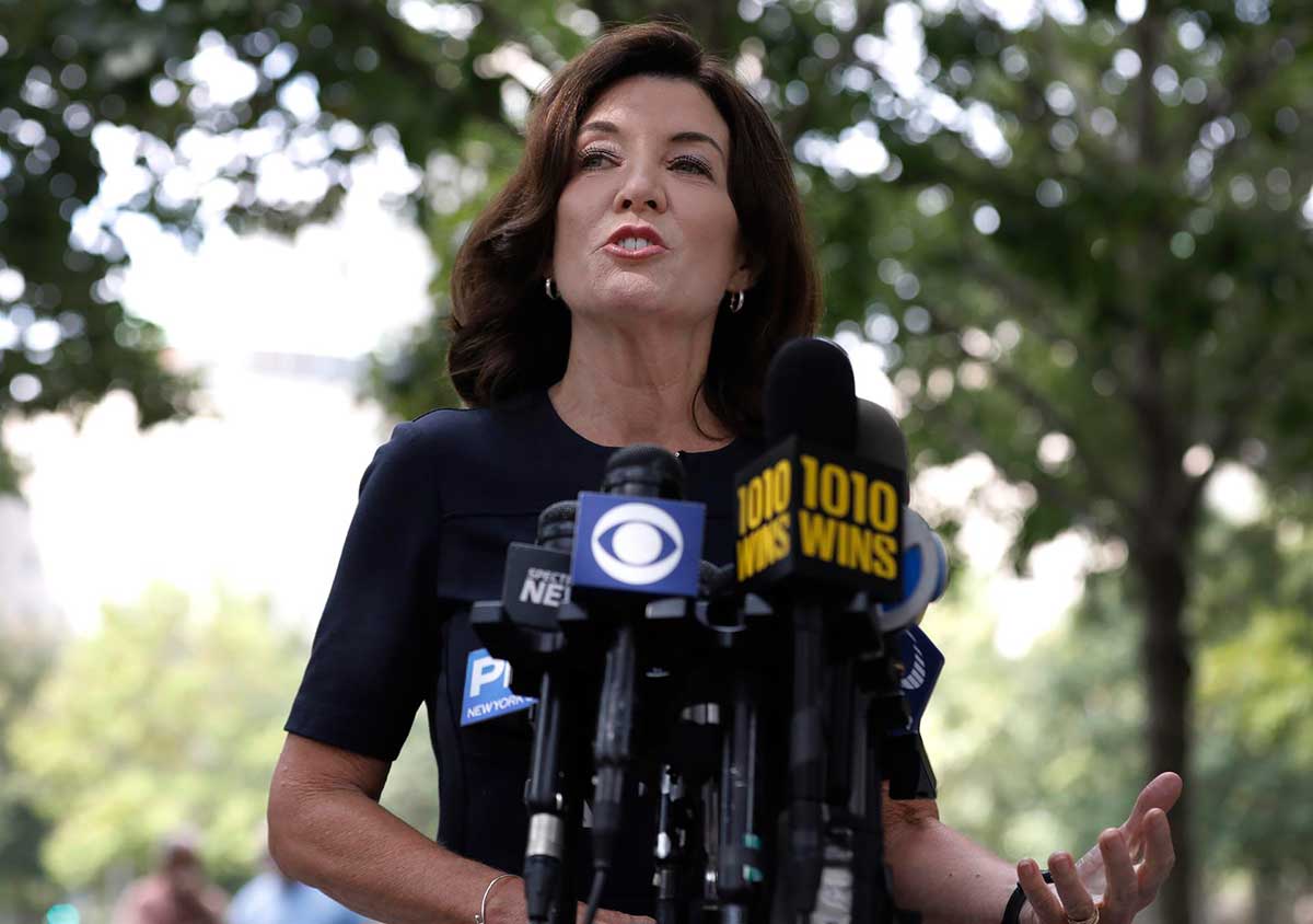 Ayuda por 27 millones de dólares a inmigrantes afectados por Ida