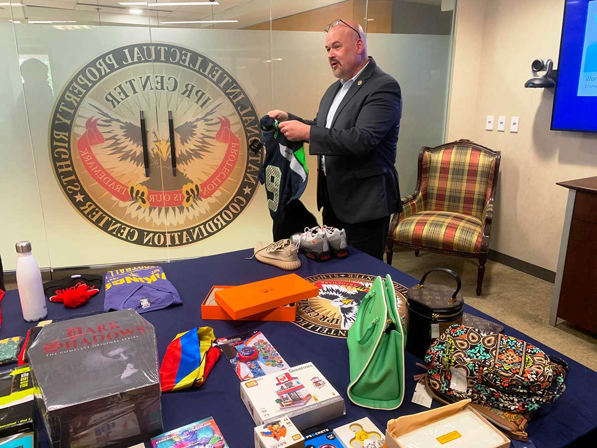 EEUU en su lucha contra la falsificación