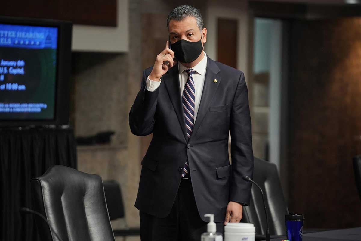 Proponen nuevamente enmendar ley de 1929 para abrir senda a la ciudadanía