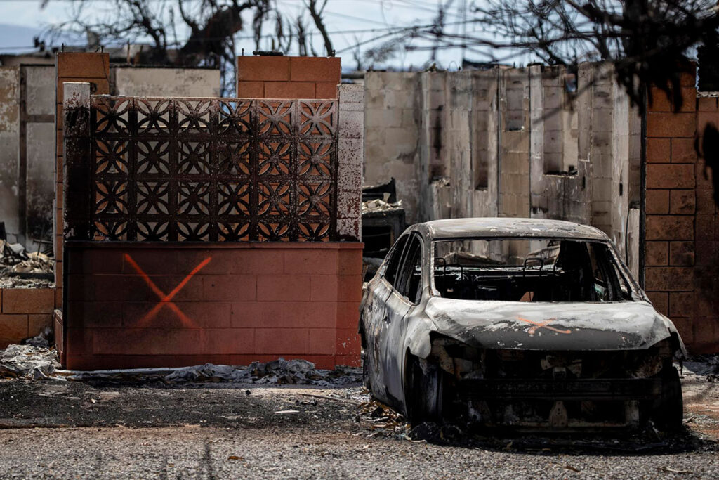 Biden visitará Hawái en apoyo tras los incendios