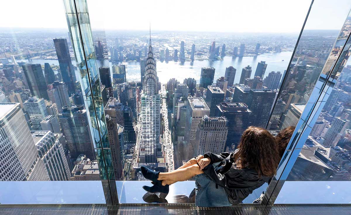 Algunos rascacielos de Nueva York ya tienen a robots limpiando sus ventanas