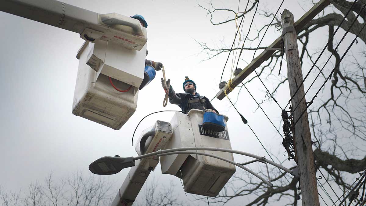 ConEdison se moviliza ante las tormentas de viento y lluvia