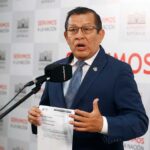 Moción de censura contra presidente de Congreso peruano