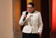 México instala 10 centros para recibir a deportados
