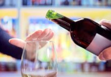 Piden al Congreso colocar etiquetas de advertencia sobre el cáncer en las bebidas alcohólicas