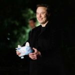 Musk recomienda desorbitar la Estación Espacial Internacional en dos años