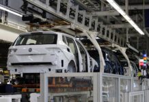 Cae la exportación de autos de México