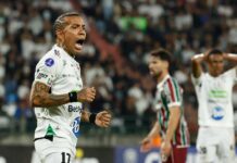 Dayro Moreno hace un doblete y supera a Falcao