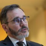 FMI eleva del 25 al 40 % el riesgo de recesión en EE.UU.