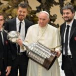 Fútbol suramericano guarda minuto de silencio en memoria del Papa