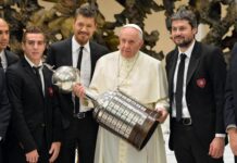 Fútbol suramericano guarda minuto de silencio en memoria del Papa