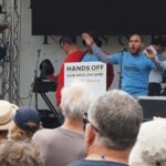 Protesta en Tarrytown contra alzas de alquiler y recortes presupuestales