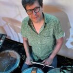 Inmigración detiene en avión a integrante mexicano de banda de rock