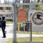 Miami aprueba acuerdo para que la policía coopere con ICE