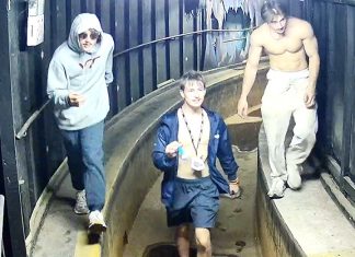 Policía busca a sospechosos de robo y vandalismo en Playland Los sospechosos de vandalizar y robar en Playland Park. Foto WCPD