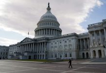 Congreso aprueba acuerdo y pone fin a 43 días de cierre de Gobierno El Congreso de EE.UU. votó este miércoles sobre la reapertura del Gobierno. EFE