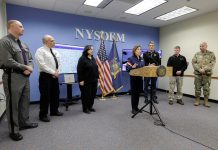 Hochul alerta sobre ventisca histórica y refuerza llamado a permanecer en casa La gobernadora Kathy Hochul informó en la tarde del domingo, sobre la situación de la ventisca en NY y advirtió a todos los residentes del estado de Nueva York a no salir de sus hogares.