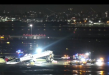 Mueren los pilotos y docenas resultan heridos en choque entre avión de Air Canada y camión de bomberos en LaGuardia