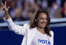 Latinos lamentan fallo del Supremo de EEUU que puede silenciar a votantes hispanos