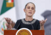 Sheinbaum: es “falso” que consulados mexicanos hagan política en EE.UU. La presidenta de México, Claudia Sheinbaum, participa en una rueda de prensa en el Palacio Nacional en Ciudad de México (México). EFE