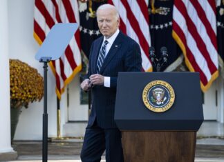 Biden cometió un “terrible error” al no retirarse