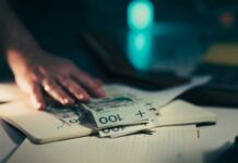 Hombre estafa a inversionistas y termina condenado en Nueva York