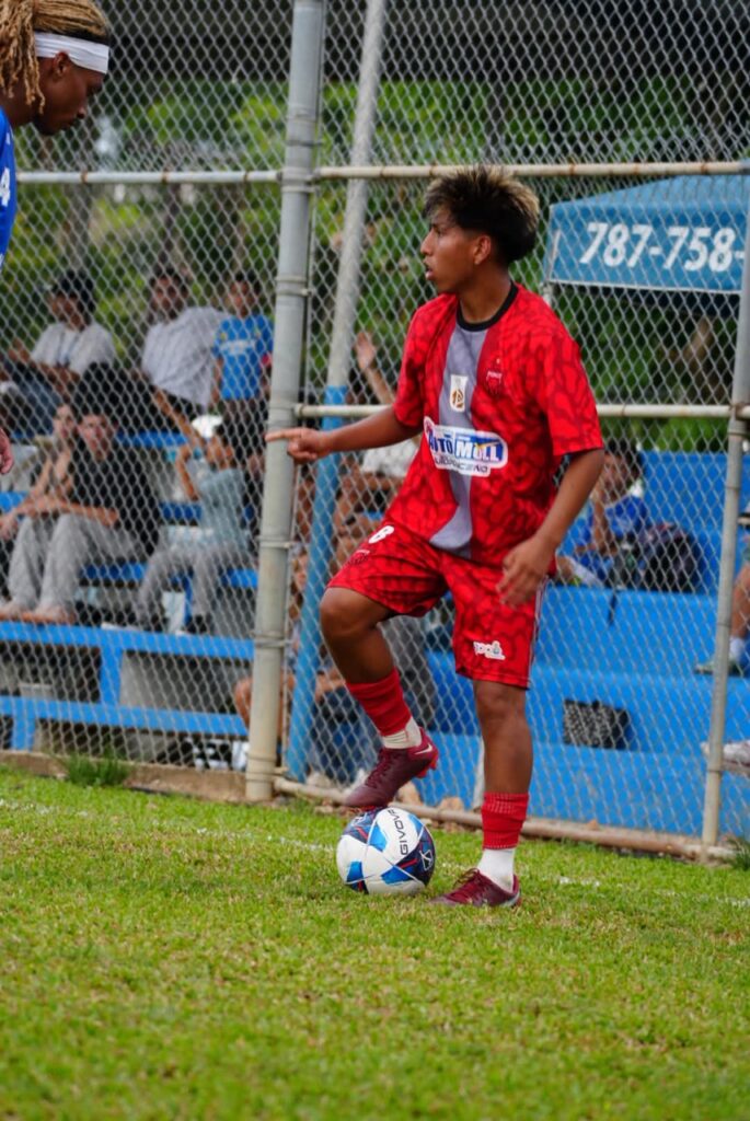 Chunchi jugando para Ponce FC. Foto: contribuida